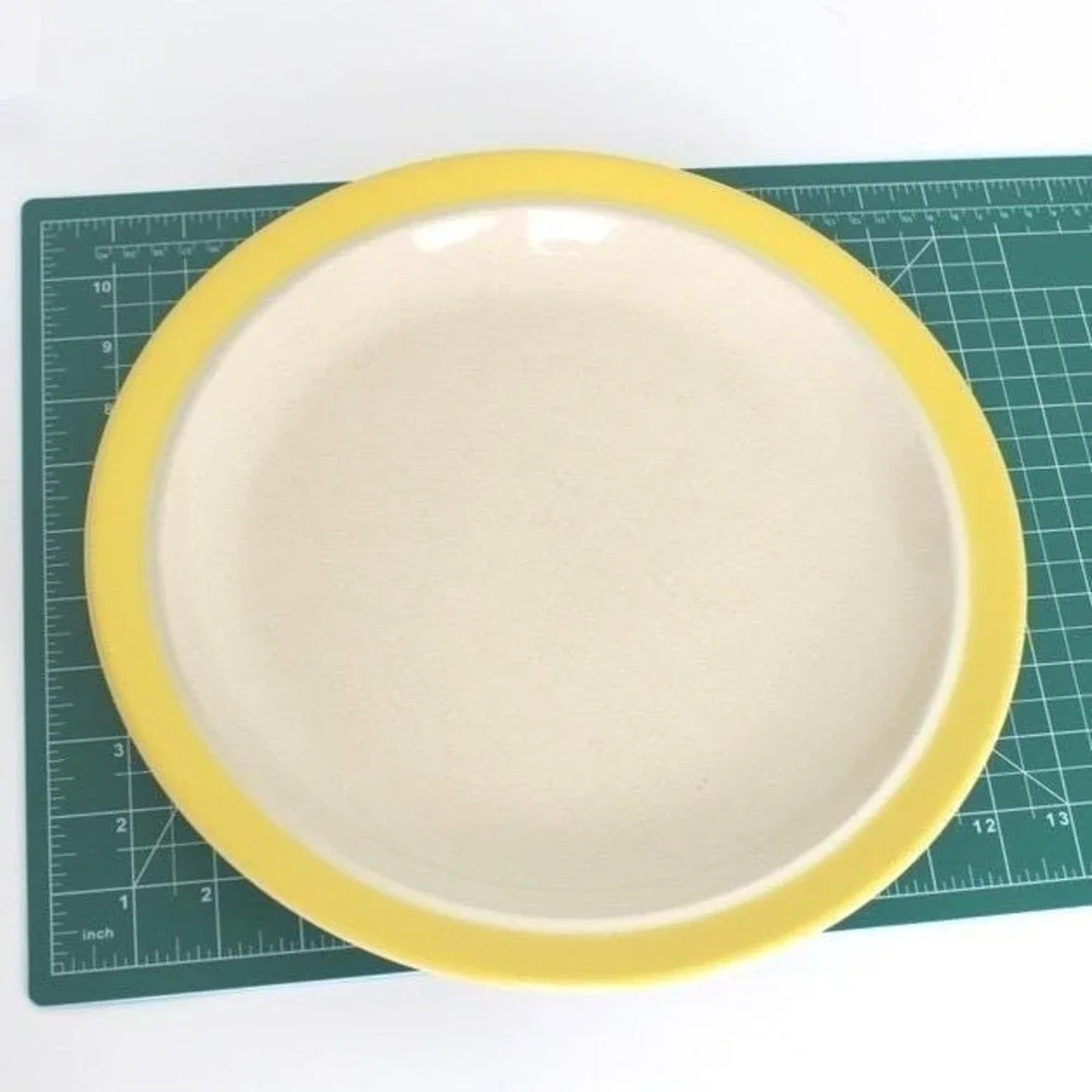 Stonecrest Andre Ponche Sandpebbles Yellow 12 inch Plate Stoneware 10.5